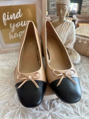 J.Crew Cap Toe Bow Block Heel Pumps Nude Black Size 8.5 Like New
